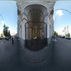«Дом с аркой». Ленинградский проспект. Москва. Июль 2025.